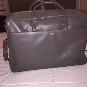 Saint Laurent man bag in amazing condition. 10/10